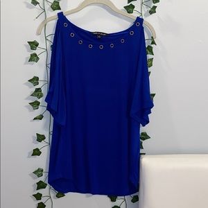 Cold shoulder top